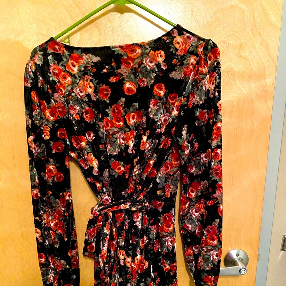 Free people floral velvet wrap dress - Picture 4 of 5